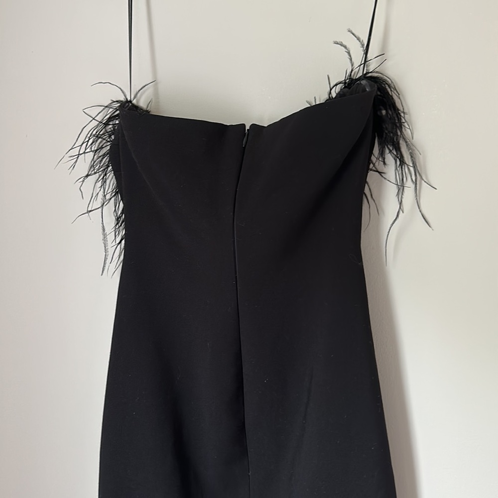 Black dress - Picture 6 of 9